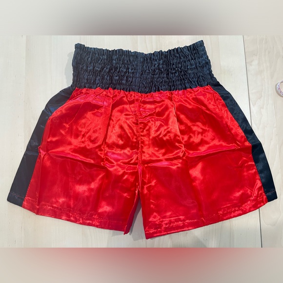 Boxing Short Muay Thai Men Women 2XL Red Embroidery MMA Sports Elastic Fonts - Picture 5 of 8
